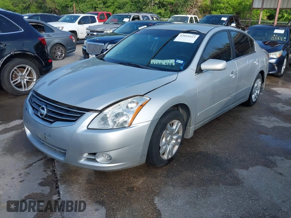 2012 Nissan Altima 2.5 S with VIN 1N4AL2AP8CN506157, listed as a IAAI auction lot 42059423 with 176,262 mi miles. Bid and sale history available at carsss.com. Image 2.