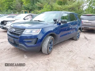 2016 Ford Police Interceptor Utility z VIN 1FM5K8AR2GGA28729, wystawiony jako IAAI lot #42318398 z przebiegiem 231 620 mil mil oraz . Historia ofert i sprzedaży dostępna na DreamBid. Obrazek 20.