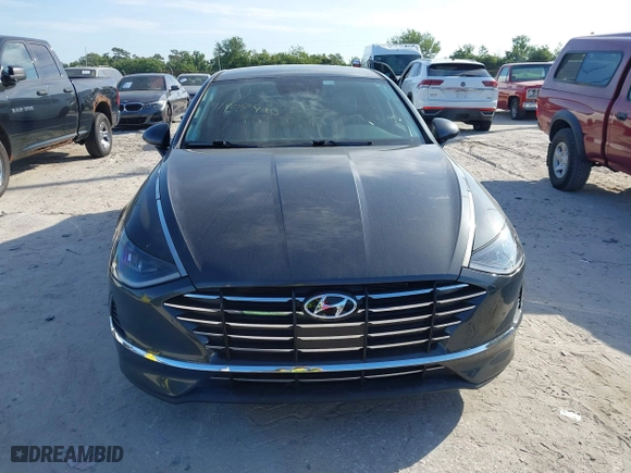 2020 Hyundai Sonata SE with VIN 5NPEG4JA0LH053904, listed as a IAAI auction lot 41908490 with 40,395 mi miles. Bid and sale history available at carsss.com. Image 13.