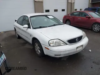 2000 Mercury Sable LS Premium with VIN 1MEFM55S5YG613920, listed as a IAAI auction lot 41360961 with 108,829 mi miles. Bid and sale history available at carsss.com. Image 1.