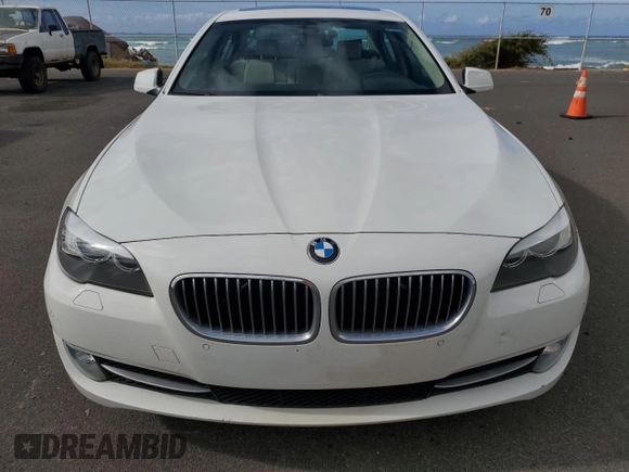 2012 BMW 5 Series 528i xDrive with VIN WBAXH5C54CDW04236, listed as a Copart auction lot 62164515 with 95,925 mi miles and Clean title. Bid and sale history available at DreamBid. Image 5.