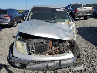 2007 Nissan Frontier SE z VIN 1N6AD07U37C453102, wystawiony jako Copart lot #43438385 z przebiegiem 169 320 mil mil oraz Szkoda całkowita • Salvage title. Historia ofert i sprzedaży dostępna na DreamBid. Obrazek 5.