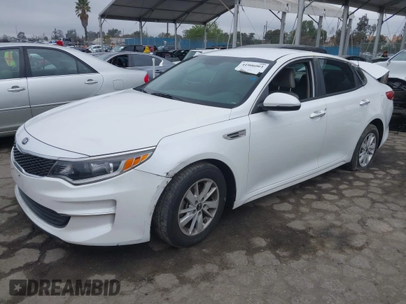 2017 Kia Optima LX z VIN KNAGT4L37H5160410, wystawiony jako IAAI lot #41906061 z przebiegiem 88 243 mil mil oraz . Historia ofert i sprzedaży dostępna na DreamBid. Obrazek 2.