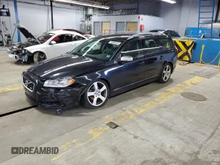 2010 Volvo V70 с VIN YV1982BW2A1123821, выставлен на аукционе Copart как лот 55999235 с пробегом 126 010 миль миль и Списание • Salvage title. История ставок и продаж доступна на DreamBid. Изображение 1.