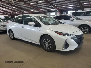 2020 Toyota Prius LE with VIN JTDKARFP6L3131029, listed as a Copart auction lot 59890525 with 155,425 mi miles and Salvage title. Bid and sale history available at DreamBid. Image 4.