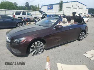 2018 Mercedes-Benz E 400 with VIN WDD1K6GB5JF023528, listed as a Copart auction lot 51788255 with 60,605 mi miles and Salvage title. Bid and sale history available at DreamBid. Image 1.