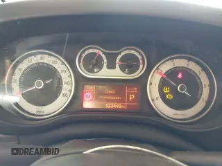 2014 FIAT 500L Trekking with VIN ZFBCFADH7EZ013366, listed as a IAAI auction lot 41017658 with 133,448 mi miles and . Bid and sale history available at DreamBid. Image 7.