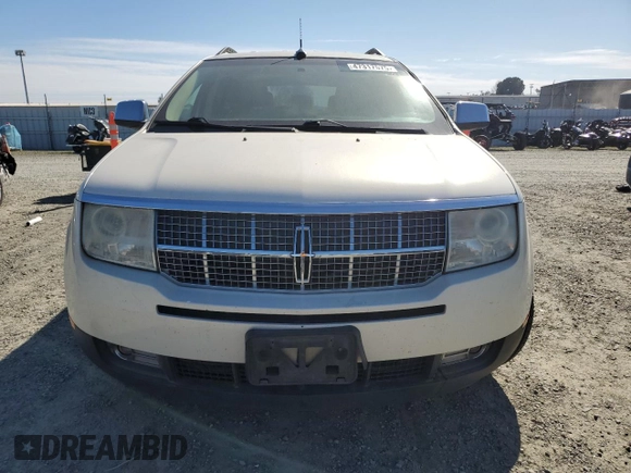 2008 Lincoln MKX with VIN 2LMDU68C88BJ02583, listed as a Copart auction lot 47317575 with 192,958 mi miles and Clean Title. Bid and sale history available at DreamBid. Image 5.