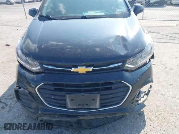 2020 Chevrolet Trax LS with VIN 3GNCJKSB5LL230068, listed as a IAAI auction lot 42390653 with 101,325 mi miles and . Bid and sale history available at DreamBid. Image 6.