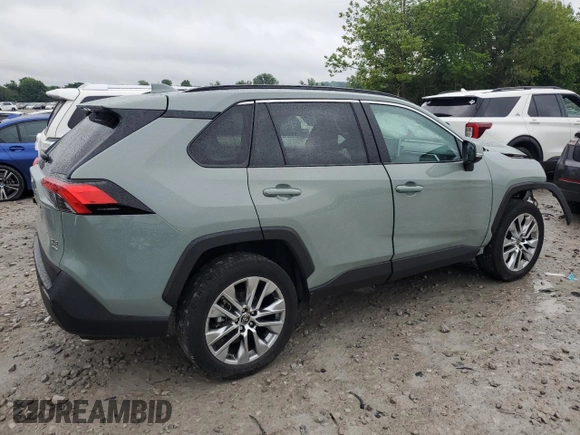 2022 Toyota RAV4 XLE Premium с VIN 2T3A1RFV2NW250559, выставлен на аукционе Copart как лот 60891935 с пробегом 18 669 миль миль и Списание • Salvage title. История ставок и продаж доступна на DreamBid. Изображение 3.