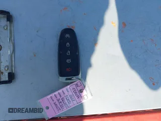 2018 Ford Escape Titanium с VIN 1FMCU9J96JUD11473, выставлен на аукционе IAAI как лот 42402996 с пробегом 110 388 миль миль и . История ставок и продаж доступна на DreamBid. Изображение 11.