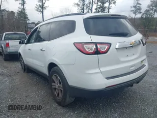 2016 Chevrolet Traverse LT z VIN 1GNKRHKD2GJ181384, wystawiony jako IAAI lot #41723981 z przebiegiem 143 263 mil mil oraz . Historia ofert i sprzedaży dostępna na DreamBid. Obrazek 14.