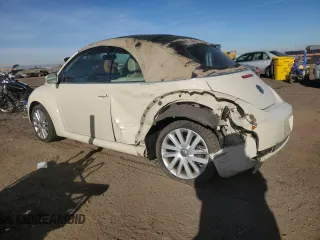 2008 Volkswagen Beetle SE with VIN 3VWRF31Y18M407648, listed as a Copart auction lot 86413934 with 131,242 mi miles and Salvage title. Bid and sale history available at DreamBid. Image 2.