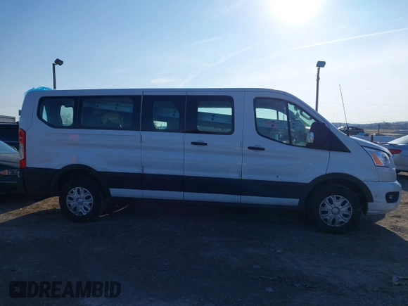 2021 Ford Transit Passenger XL z VIN 1FBAX2Y80MKA30698, wystawiony jako IAAI lot #40880936 z przebiegiem 119 808 mil mil oraz . Historia ofert i sprzedaży dostępna na DreamBid. Obrazek 13.