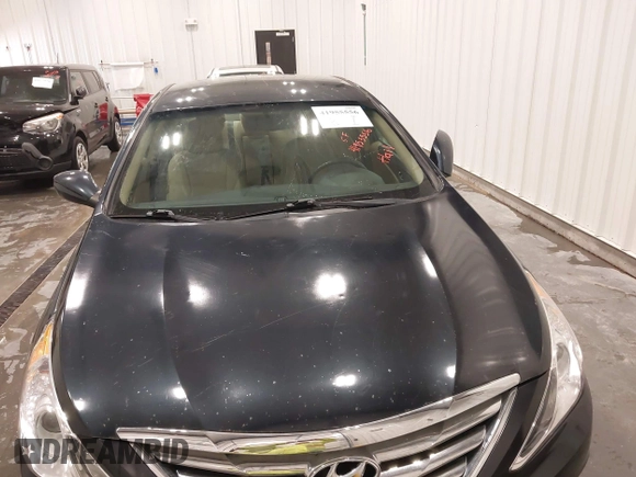 2013 Hyundai Sonata GLS with VIN 5NPEB4AC4DH538273, listed as a IAAI auction lot 41955556 with 111,015 mi miles and . Bid and sale history available at DreamBid. Image 6.