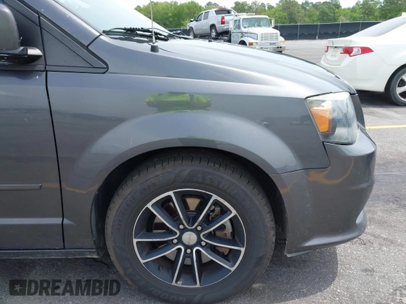 2016 Dodge Grand Caravan R/T with VIN 2C4RDGEG5GR352324, listed as a IAAI auction lot 42104176 with 179,460 mi miles and . Bid and sale history available at DreamBid. Image 17.