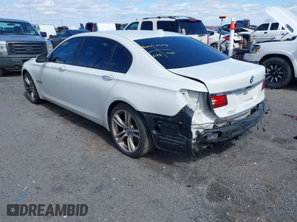 2014 BMW 7 Series ALPINA B7 with VIN WBAYE8C58ED136366, listed as a IAAI auction lot 41721814 with 142,295 mi miles and . Bid and sale history available at DreamBid. Image 3.