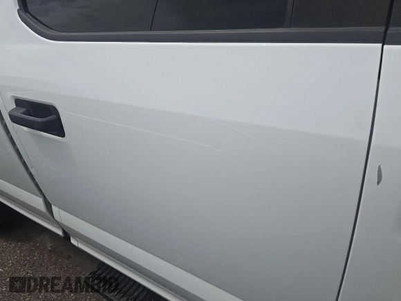2017 Ford F-250 Lariat with VIN 1FT7W2BT2HEE35035, listed as a IAAI auction lot 42737737 with 211,204 mi miles and . Bid and sale history available at DreamBid. Image 25.