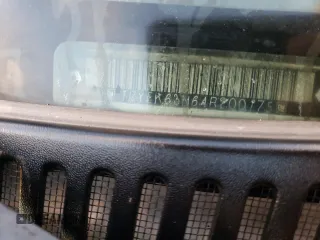 2004 Cadillac Escalade z VIN 1GYEK63N64R200175, wystawiony jako Copart lot #86566364 z przebiegiem Nie podano mil oraz Szkoda całkowita • Salvage title. Historia ofert i sprzedaży dostępna na DreamBid. Obrazek 13.