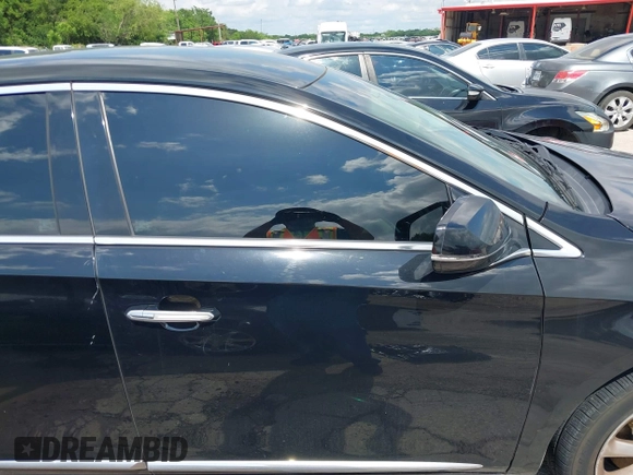 2013 Cadillac XTS Premium with VIN 2G61S5S39D9144177, listed as a IAAI auction lot 42111910 with 69,830 mi miles. Bid and sale history available at carsss.com. Image 13.