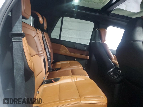 2019 Lincoln Navigator Reserve z VIN 5LMJJ2LT2KEL20146, wystawiony jako Copart lot #50135155 z przebiegiem 69 196 mil mil oraz Szkoda całkowita • Salvage title. Historia ofert i sprzedaży dostępna na DreamBid. Obrazek 11.