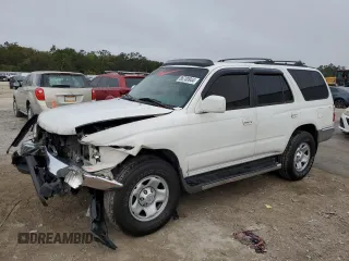 2002 Toyota 4Runner SR5 z VIN JT3GN86R820255944, wystawiony jako Copart lot #86700944 z przebiegiem 263 798 mil mil oraz Szkoda całkowita • Salvage title. Historia ofert i sprzedaży dostępna na DreamBid. Obrazek 1.