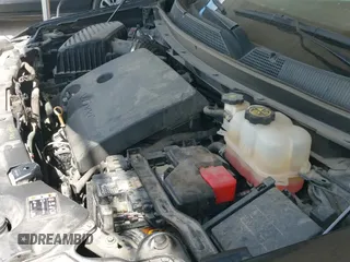 2019 Chevrolet Traverse LT z VIN 1GNERHKW7KJ221708, wystawiony jako IAAI lot #42960720 z przebiegiem 99 766 mil mil oraz . Historia ofert i sprzedaży dostępna na DreamBid. Obrazek 19.