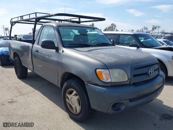 2003 Toyota Tundra with VIN 5TBJN32123S435299, listed as a IAAI auction lot 41616708 with 204,876 mi miles. Bid and sale history available at carsss.com. Image 1.