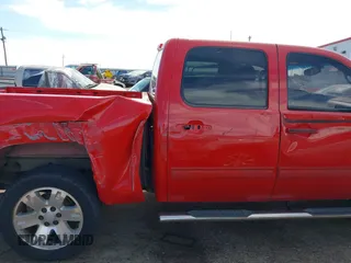 2008 GMC Sierra 1500 SLE1 z VIN 3GTEC13J08G108486, wystawiony jako IAAI lot #42064018 z przebiegiem 197 044 mil mil oraz . Historia ofert i sprzedaży dostępna na DreamBid. Obrazek 6.