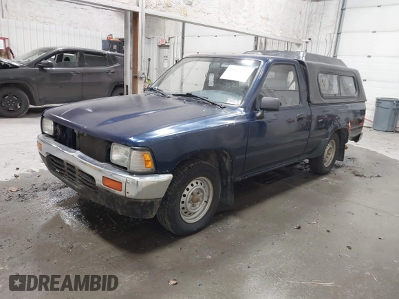 1994 Toyota Pickup z VIN JT4RN81AXR5176830, wystawiony jako IAAI lot #41924753 z przebiegiem 143 231 mil mil oraz . Historia ofert i sprzedaży dostępna na DreamBid. Obrazek 2.