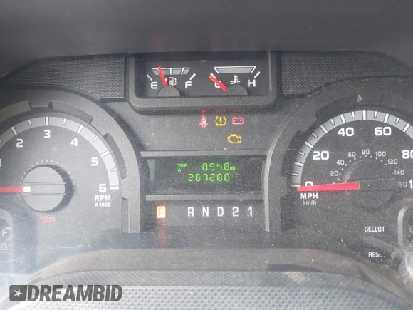 2011 Ford Econoline Cargo Commercial with VIN 1FTNS1EW0BDA65560, listed as a IAAI auction lot 42023428 with 267,279 mi miles. Bid and sale history available at carsss.com. Image 7.
