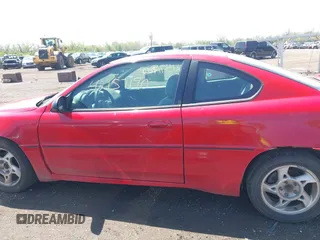 2005 Pontiac Grand Am z VIN 1G2NV12E55M184958, wystawiony jako IAAI lot #42157190 z przebiegiem 161 344 mil mil oraz . Historia ofert i sprzedaży dostępna na DreamBid. Obrazek 14.