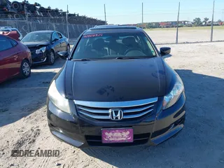 2012 Honda Accord EX-L z VIN 1HGCP3F86CA036167, wystawiony jako IAAI lot #42028921 z przebiegiem 149 258 mil mil oraz . Historia ofert i sprzedaży dostępna na DreamBid. Obrazek 12.