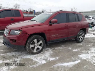 2016 Jeep Compass Latitude с VIN 1C4NJCEAXGD804721, выставлен на аукционе Copart как лот 45760085 с пробегом 105 985 миль миль и Списание • Salvage title. История ставок и продаж доступна на DreamBid. Изображение 1.