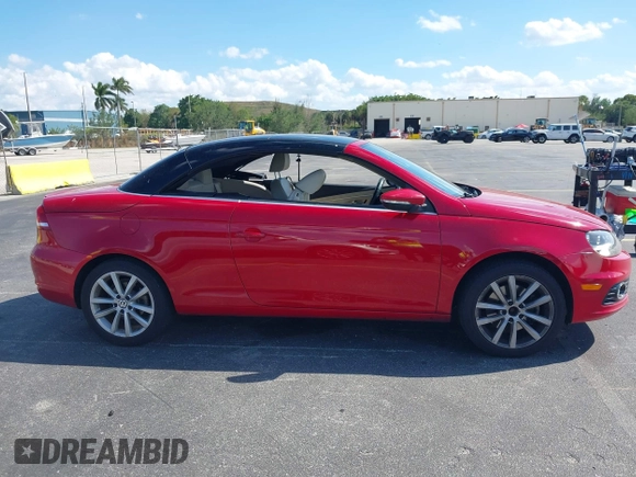 2013 Volkswagen Eos Komfort with VIN WVWBW8AH9DV008763, listed as a IAAI auction lot 41893700 with 53,766 mi miles and . Bid and sale history available at DreamBid. Image 13.