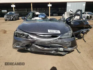 2015 Chrysler 200 Limited with VIN 1C3CCCAB7FN752008, listed as a Copart auction lot 62221583 with Not Provided miles and Salvage Title. Bid and sale history available at carsss.com. Image 5.