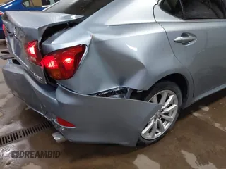 2008 Lexus IS 250 z VIN JTHCK262682024667, wystawiony jako IAAI lot #41830278 z przebiegiem 239 124 mil mil oraz . Historia ofert i sprzedaży dostępna na DreamBid. Obrazek 17.