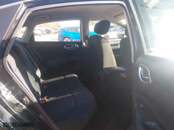 2019 Nissan Sentra SR with VIN 3N1AB7AP8KY272486, listed as a IAAI auction lot 41784415 with 56,058 mi miles. Bid and sale history available at carsss.com. Image 5.