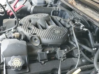 2002 Dodge Intrepid SE z VIN 2B3HD46R82H236688, wystawiony jako IAAI lot #43001435 z przebiegiem 228 235 mil mil oraz . Historia ofert i sprzedaży dostępna na DreamBid. Obrazek 13.