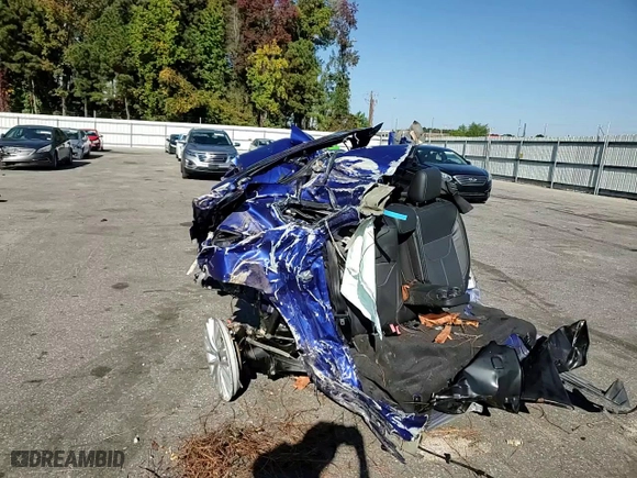 2015 Ford Focus Titanium with VIN 1FADP3N28FL321631, listed as a Copart auction lot 78346864 with 0 mi miles and Non Repairable. Bid and sale history available at carsss.com. Image 10.