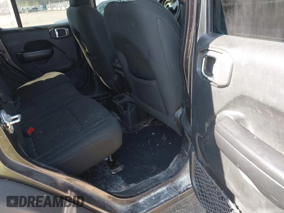 2019 Jeep Wrangler Unlimited Sport S with VIN 1C4HJXDG2KW558562, listed as a IAAI auction lot 42100717 with Not provided miles and . Bid and sale history available at DreamBid. Image 8.