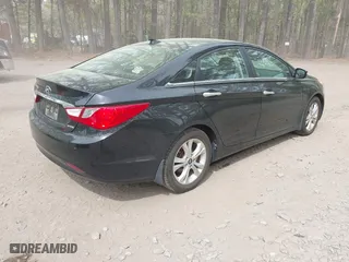 2013 Hyundai Sonata SE with VIN 5NPEC4AC9DH807963, listed as a IAAI auction lot 41971858 with 117,037 mi miles. Bid and sale history available at carsss.com. Image 4.
