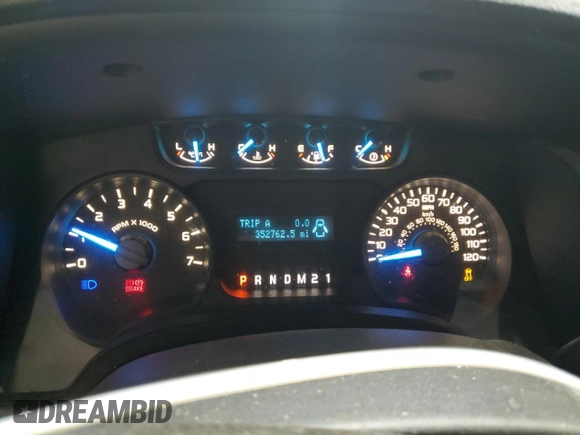 2013 Ford F-150 XL with VIN 1FTMF1EM8DFD09686, listed as a Copart auction lot 87580895 with 352,762 mi miles and Salvage Title. Bid and sale history available at DreamBid. Image 9.