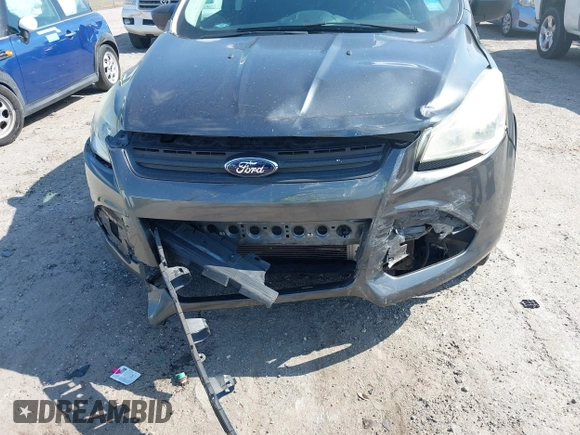 2016 Ford Escape S with VIN 1FMCU0F75GUB30893, listed as a IAAI auction lot 41472841 with 67,105 mi miles. Bid and sale history available at carsss.com. Image 6.