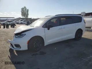 2025 Chrysler Pacifica Limited z VIN 2C4RC1GG2SR570078, wystawiony jako Copart lot #59219585 z przebiegiem Nie podano mil oraz Szkoda całkowita • Salvage title. Historia ofert i sprzedaży dostępna na DreamBid. Obrazek 1.