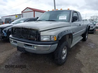 2000 Dodge 2500 with VIN 3B7KF2362YG124961, listed as a IAAI auction lot 42082636 with Not Provided miles and . Bid and sale history available at DreamBid. Image 2.