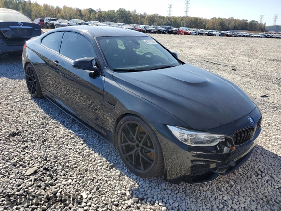 2015 BMW M4 with VIN WBS3R9C54FK334052, listed as a Copart auction lot 67044522 with 69,998 mi miles. Bid and sale history available at carsss.com. Image 1.