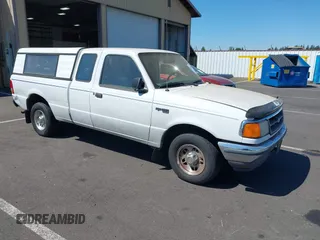1997 Ford Ranger XLT z VIN 1FTCR14X1VPA34317, wystawiony jako IAAI lot #42832233 z przebiegiem 175 460 mil mil oraz . Historia ofert i sprzedaży dostępna na DreamBid. Obrazek 1.