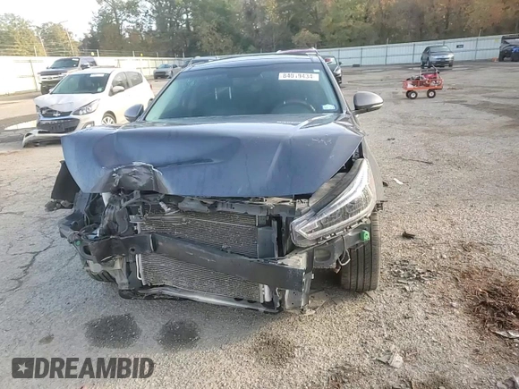 2017 Kia Cadenza Premium with VIN KNALC4J18H5042236, listed as a Copart auction lot 84019434 with 104,531 mi miles and Salvage Title. Bid and sale history available at carsss.com. Image 10.