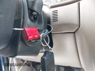 2005 Ford Explorer XLS с VIN 1FMZU62KX5UA82585, выставлен на аукционе IAAI как лот 41542422 с пробегом 227 143 миль миль и . История ставок и продаж доступна на DreamBid. Изображение 11.